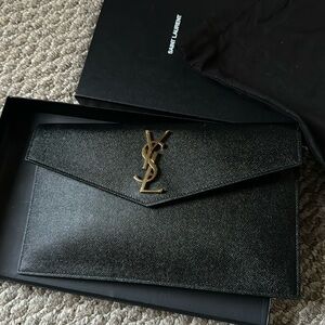 Ysl clutch